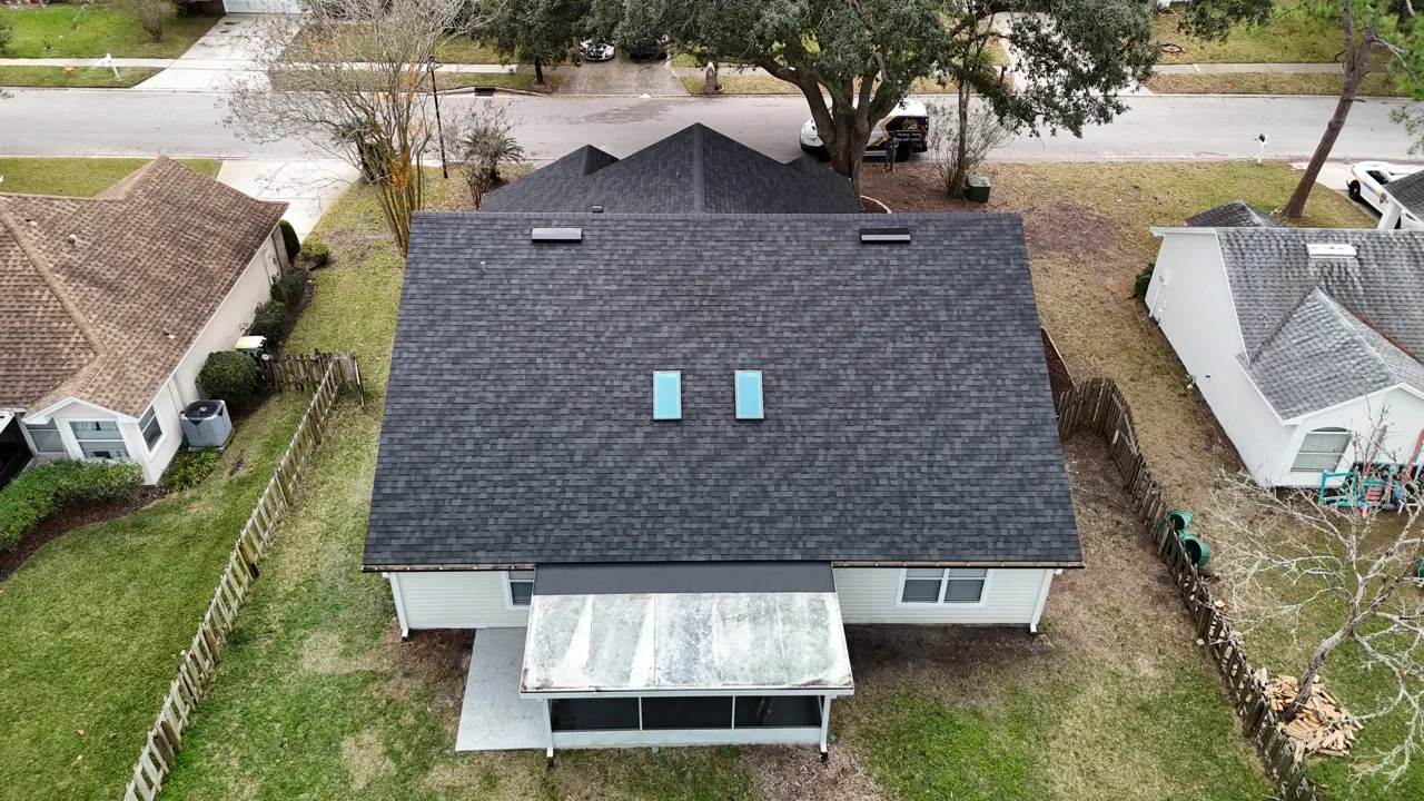 How to Choose a Roofing Contractor in Jacksonville: Complete Guide How to Choose a Roofing Contractor in Jacksonville: Complete Guide