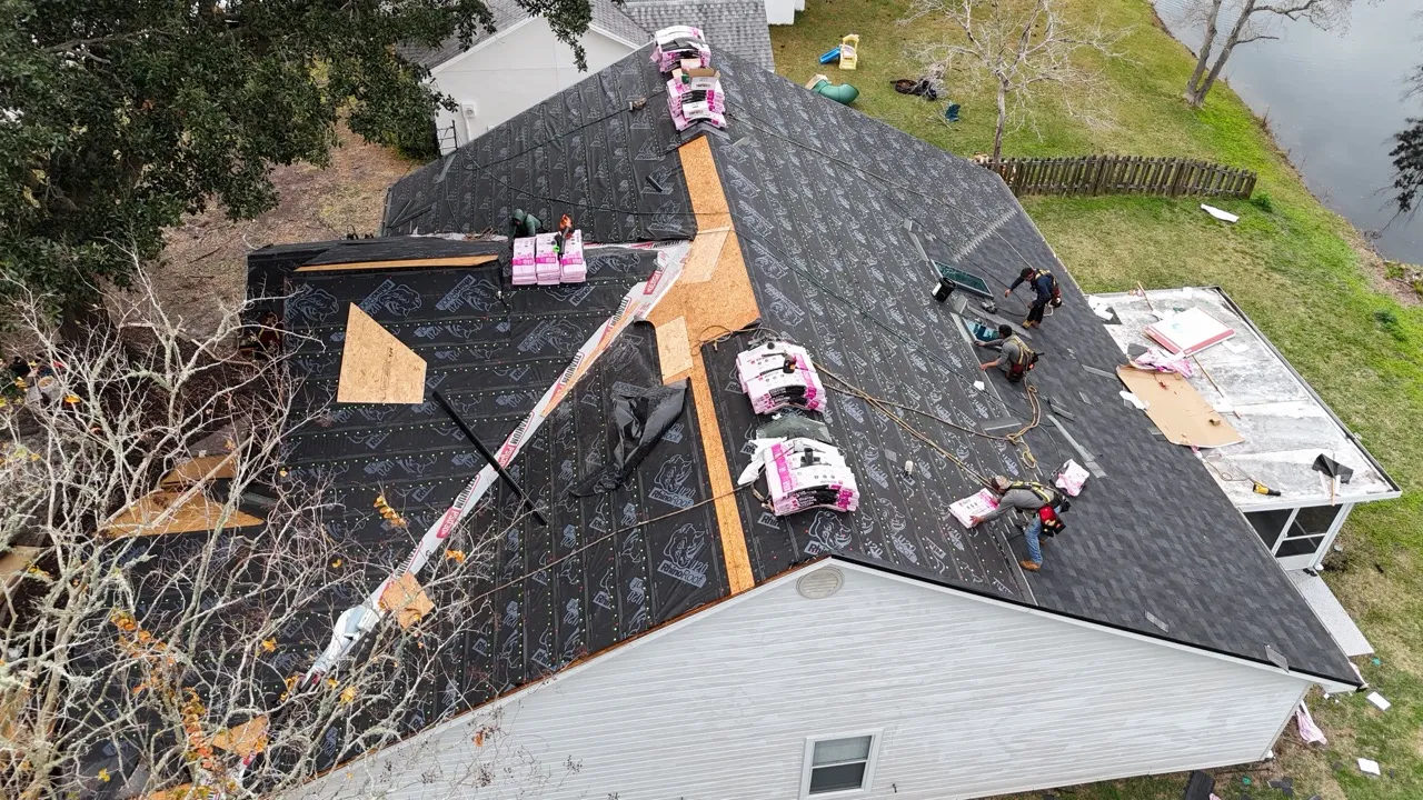 Roof Coating Options in Florida: Extend Your Roof's Life Roof Coating Options in Florida: Extend Your Roof's Life