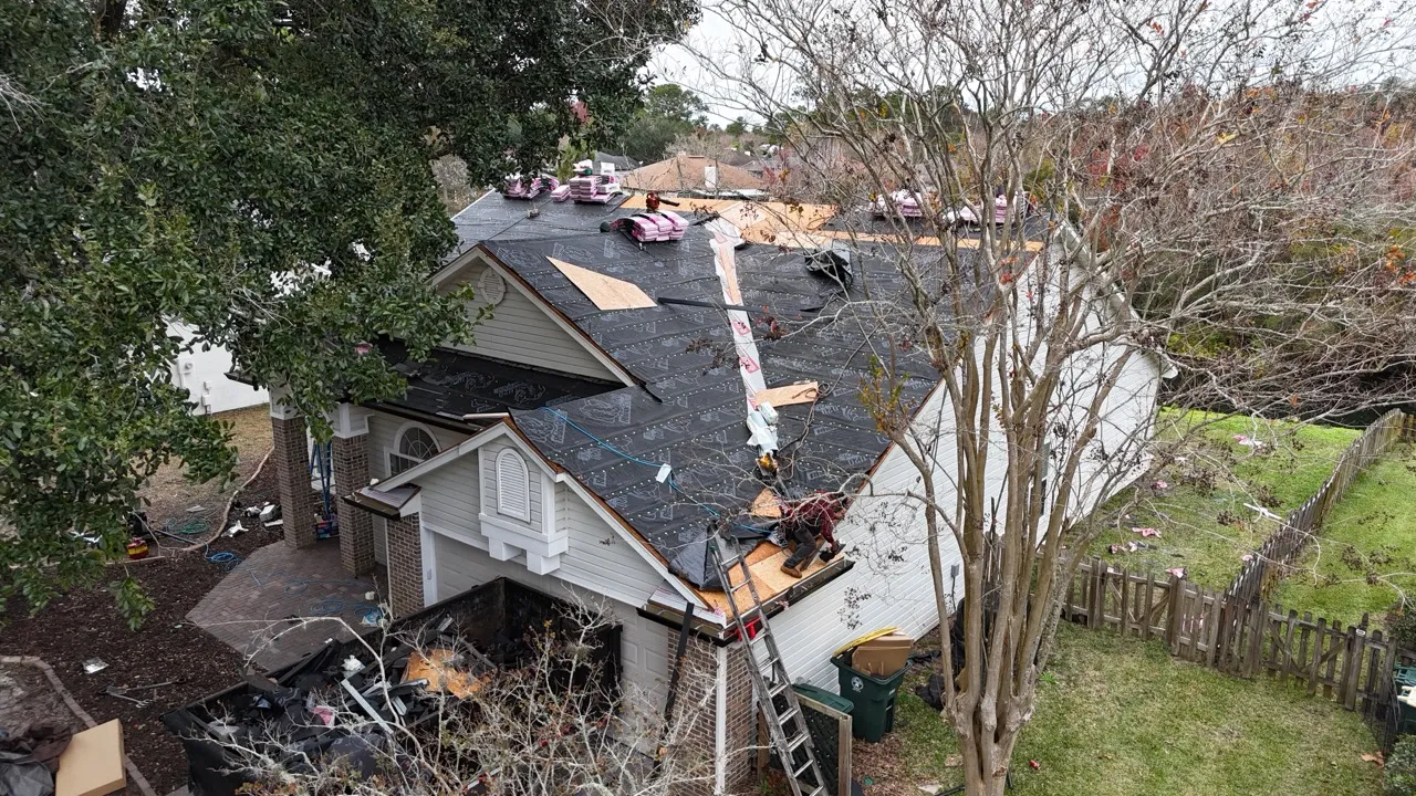 Licensed Roofing Contractor Jacksonville FL Licensed roofing contractor in Jacksonville FL